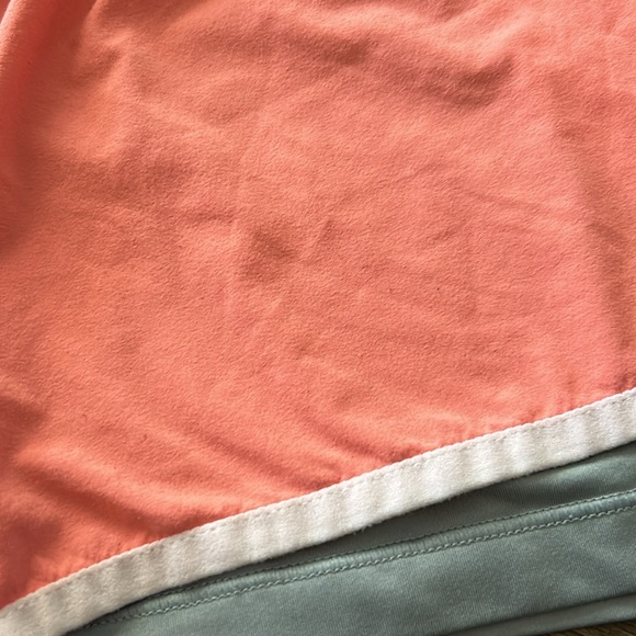 Nike running shorts - Picture 2 of 6